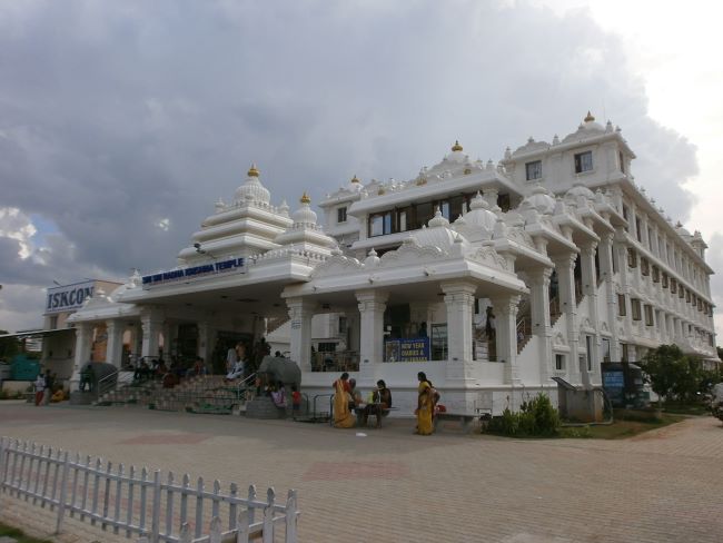 ISKCON Temple Chennai: A Spiritual Retreat by the Sea