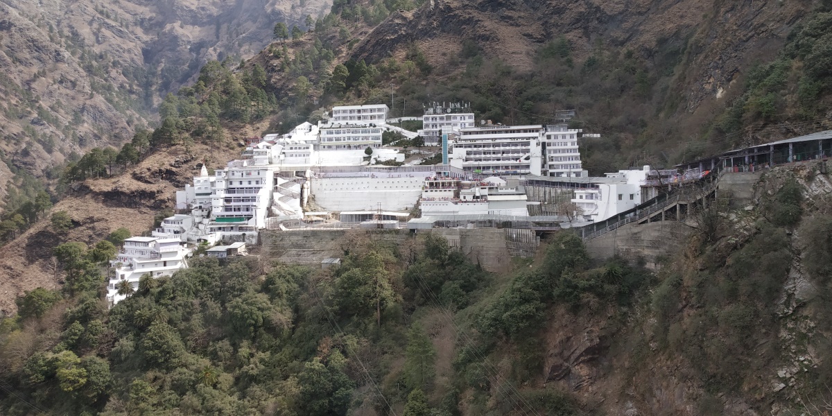 Vaishno Devi Helicopter Tour from Katra