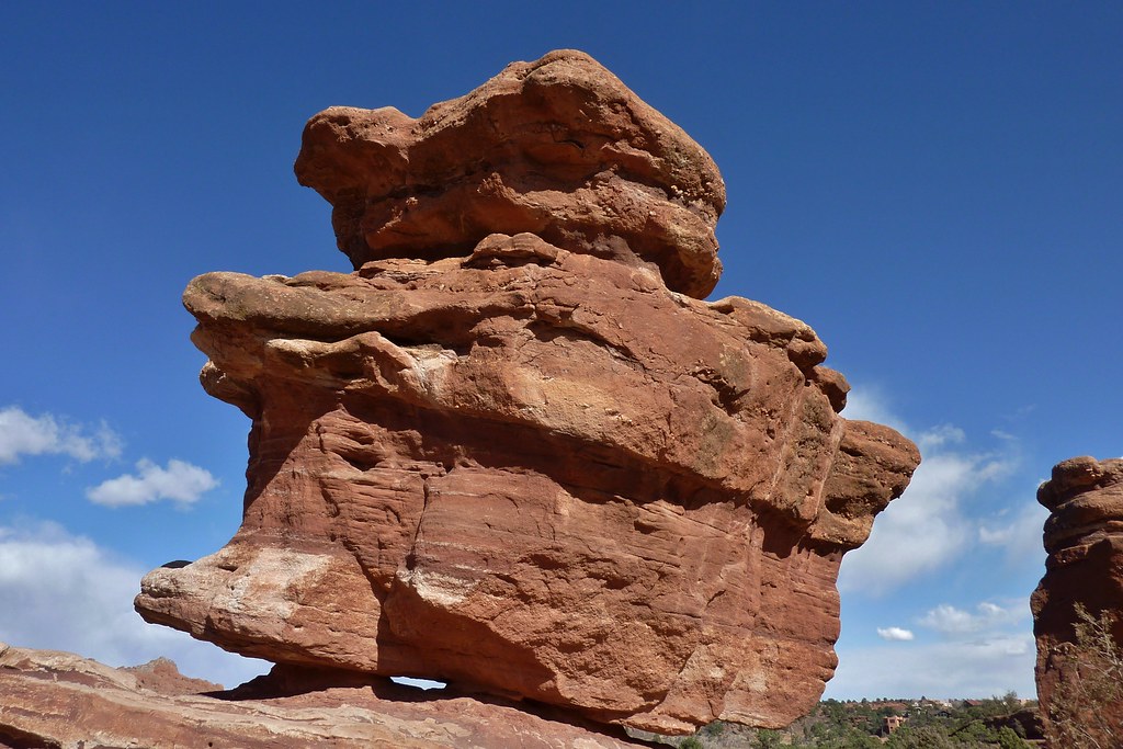 Balancing Rock: A Marvel of Nature in Jabalpur